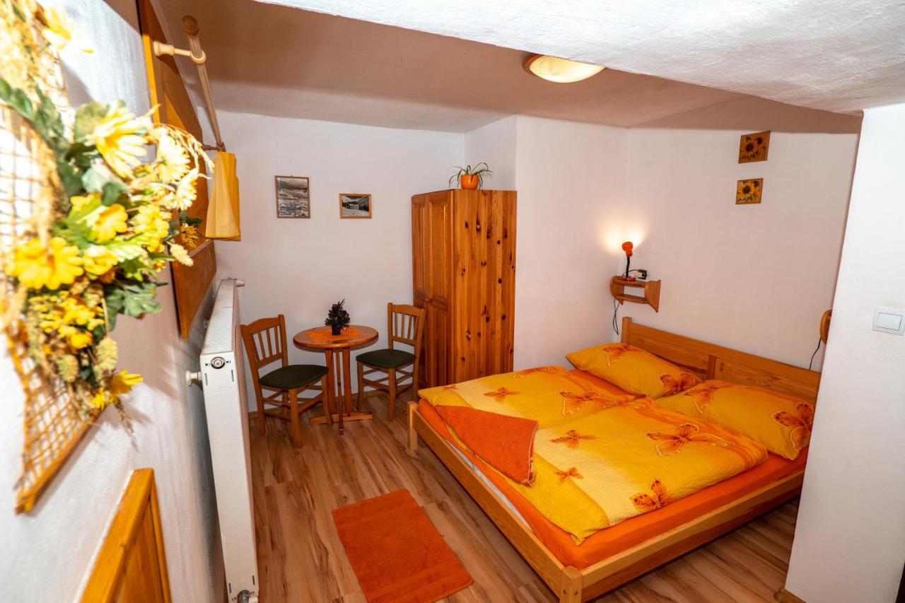Rekreacny Dom Shalom Apartment Smrecany Bagian luar foto
